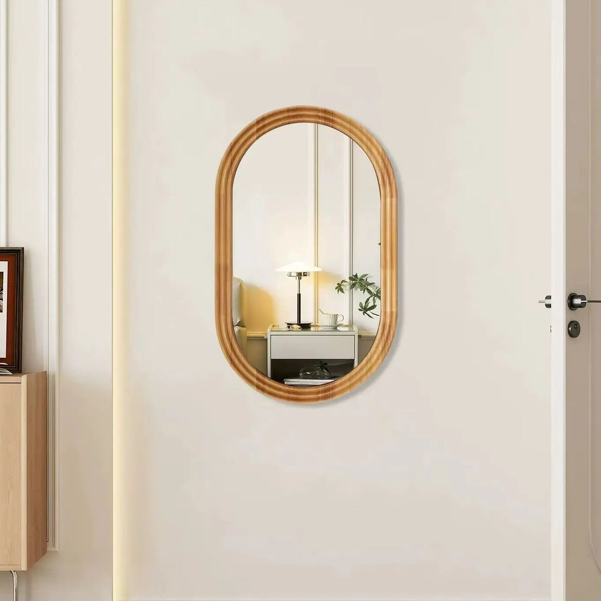 Miroir ovale à cadre bois, 50 × 80 cm