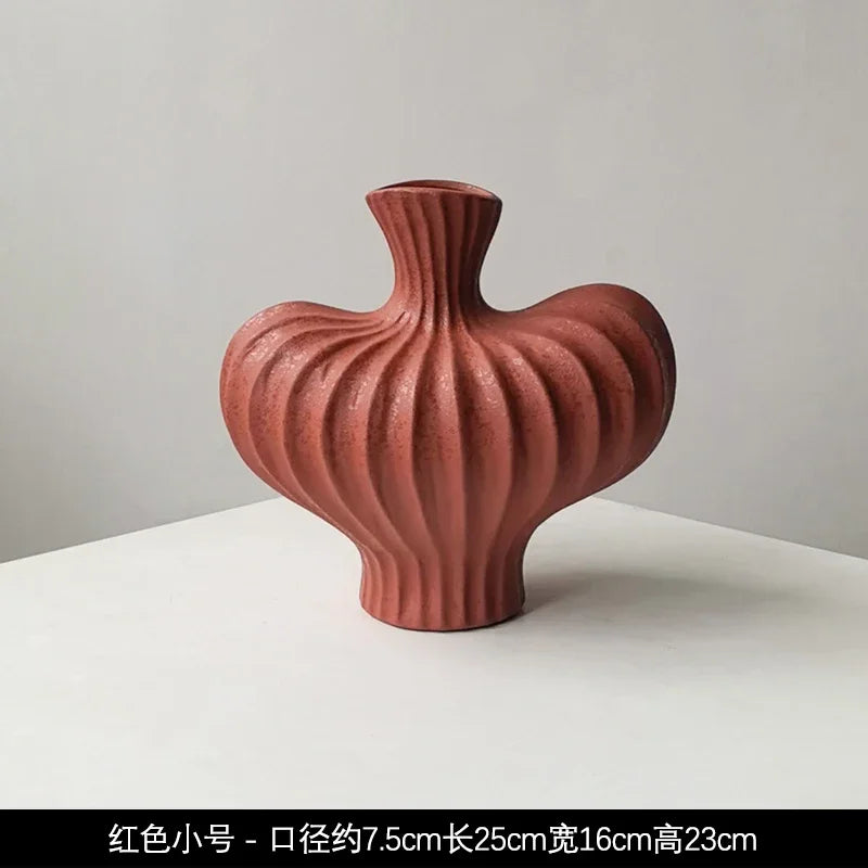 Vase en céramique wabi-sabi, fait main