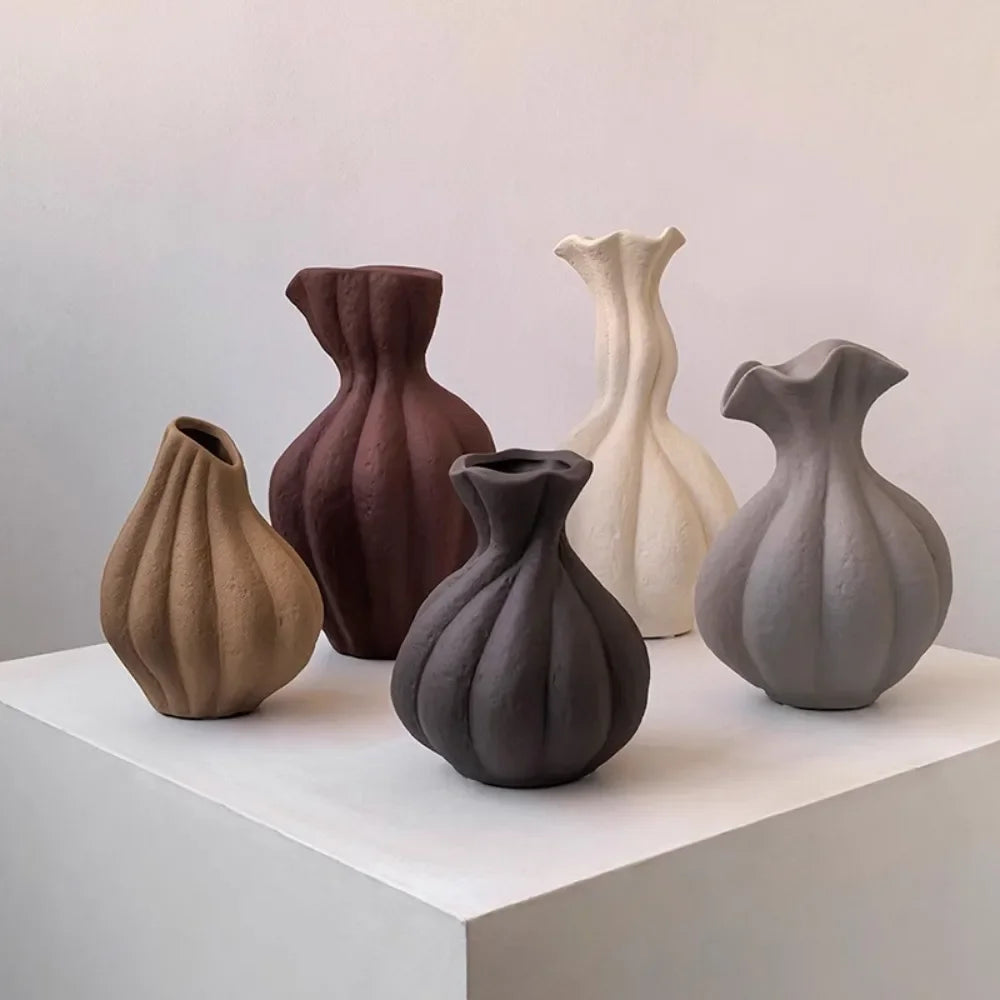 Vase en céramique wabi-sabi, fait main