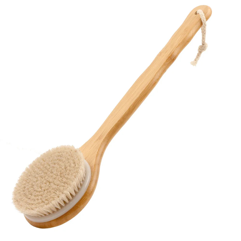 Brosse de bain en bois à long manche