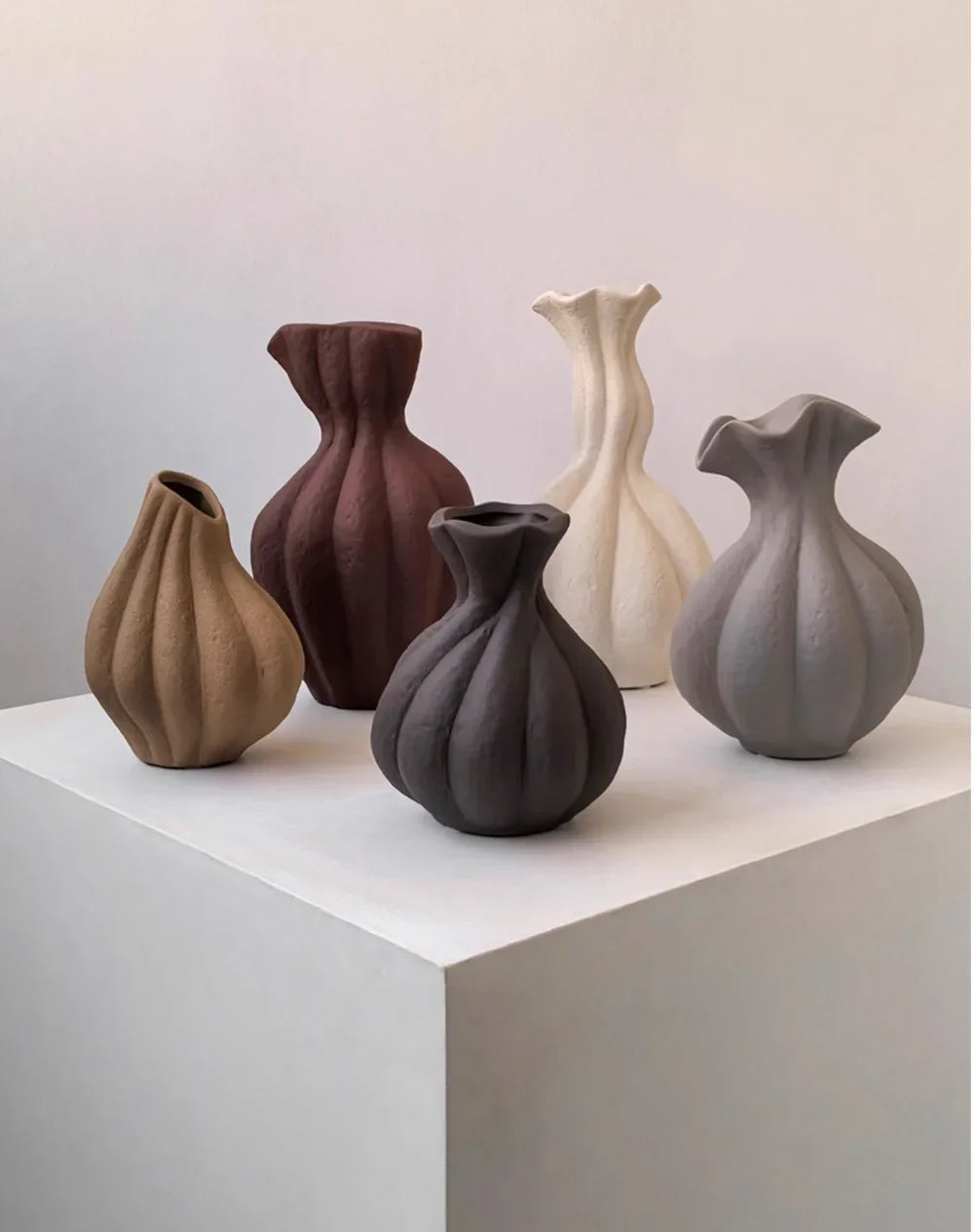 Vase en céramique wabi-sabi, fait main