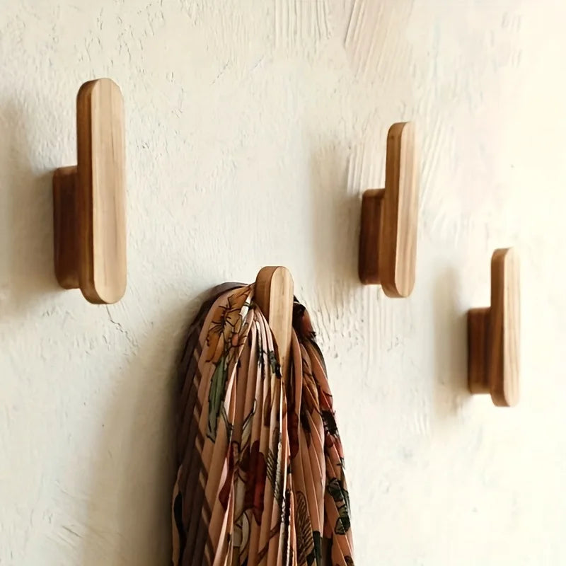 Patère murale en bois massif
