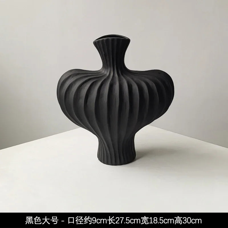 Vase en céramique wabi-sabi, fait main