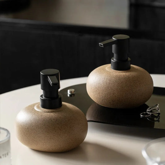 Distributeur de savon en céramique, style nordique