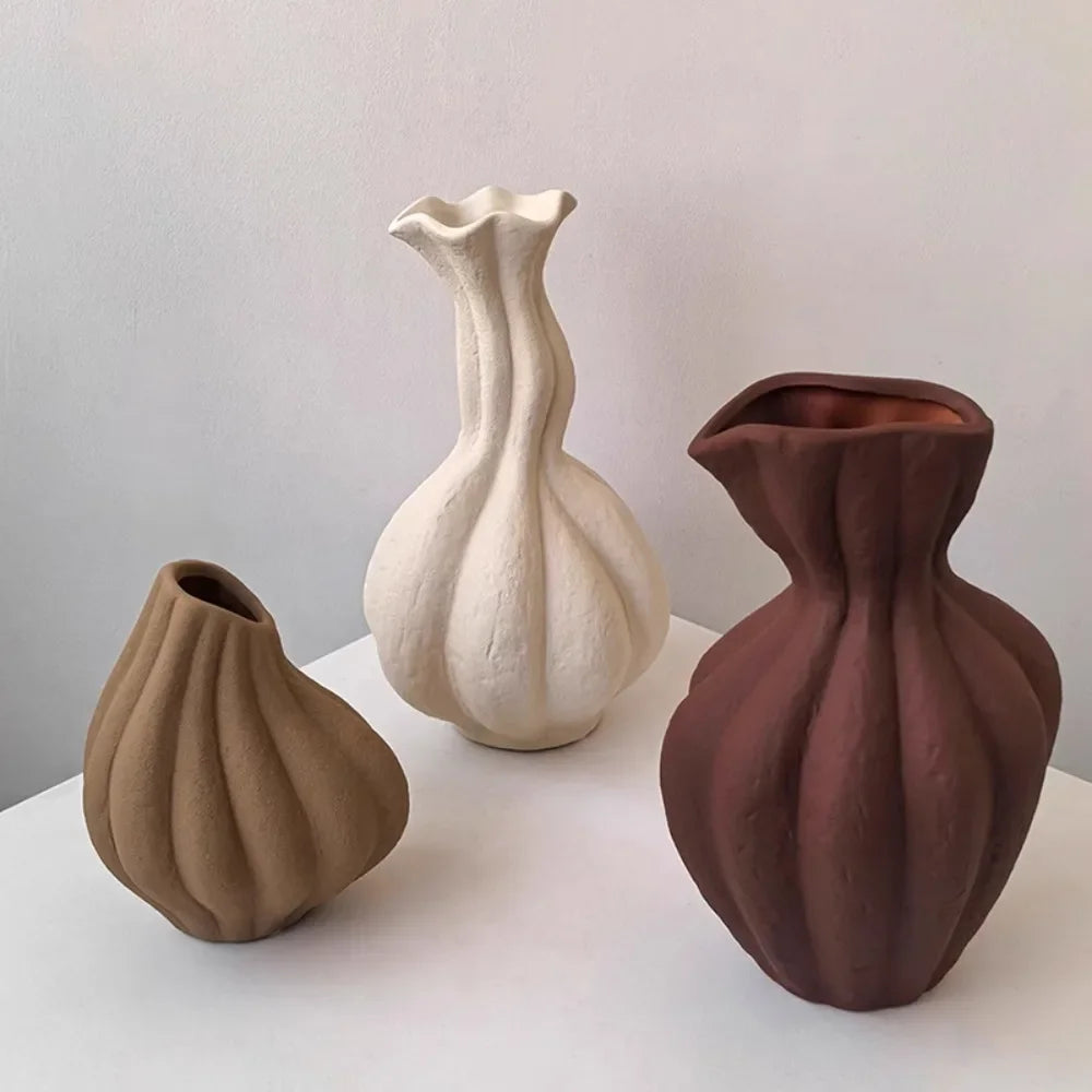 Vase en céramique wabi-sabi, fait main