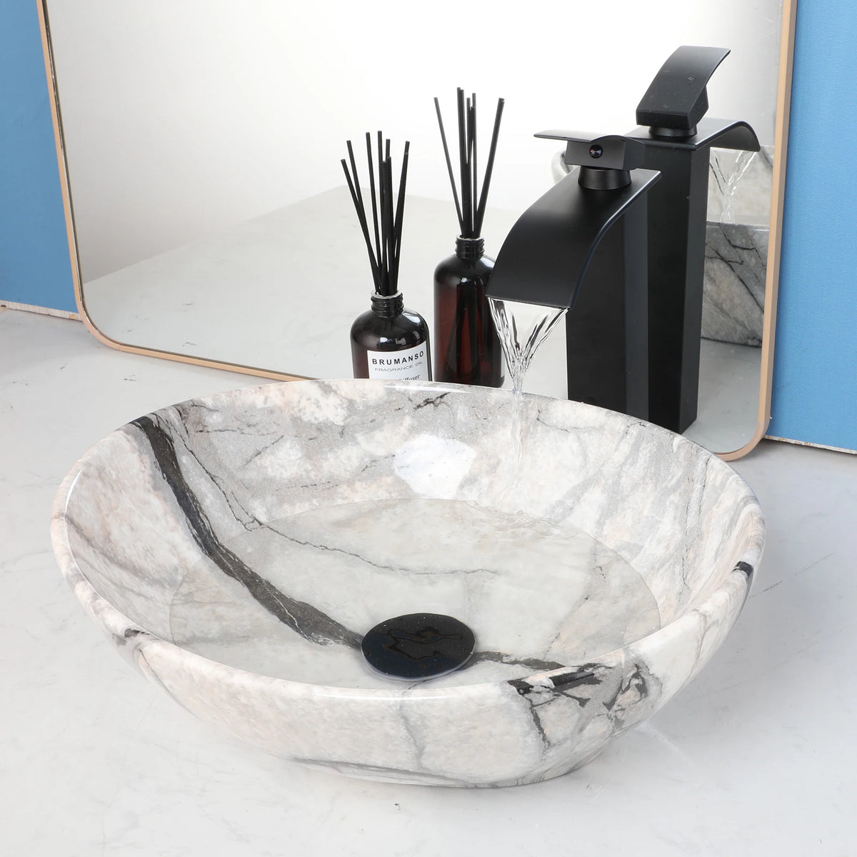 Vasque à poser ovale en céramique, effet marbre